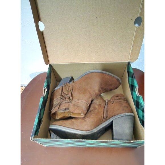 Brown Suede Ankle Boots 9M - Picture 8 of 11